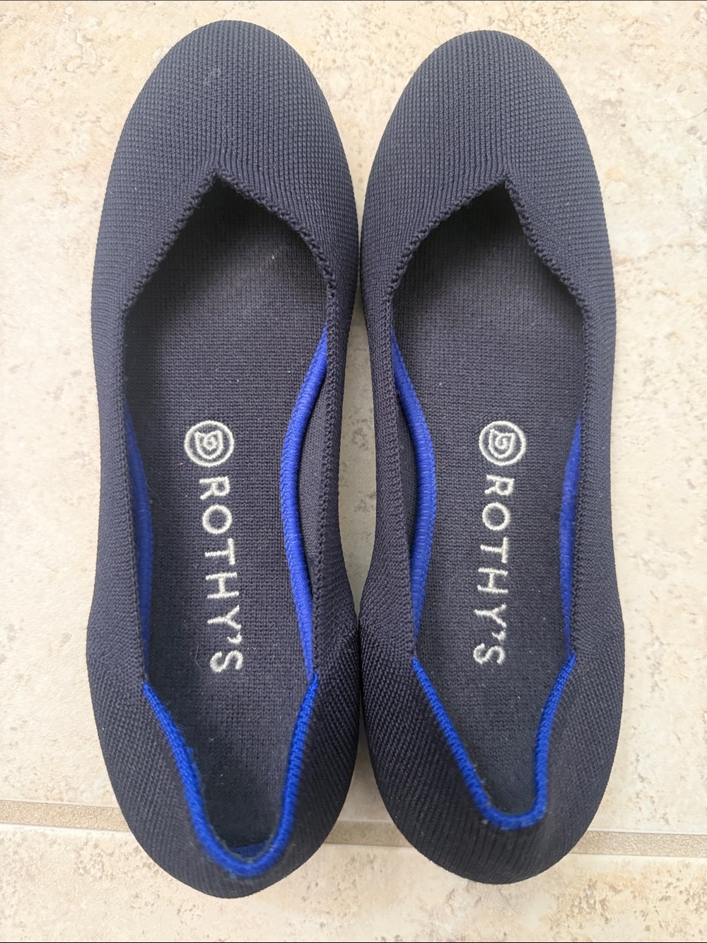 Rothys Navy Blue Knit Flats Size 9 Round Toe V-Cut Washable Ballet Casual